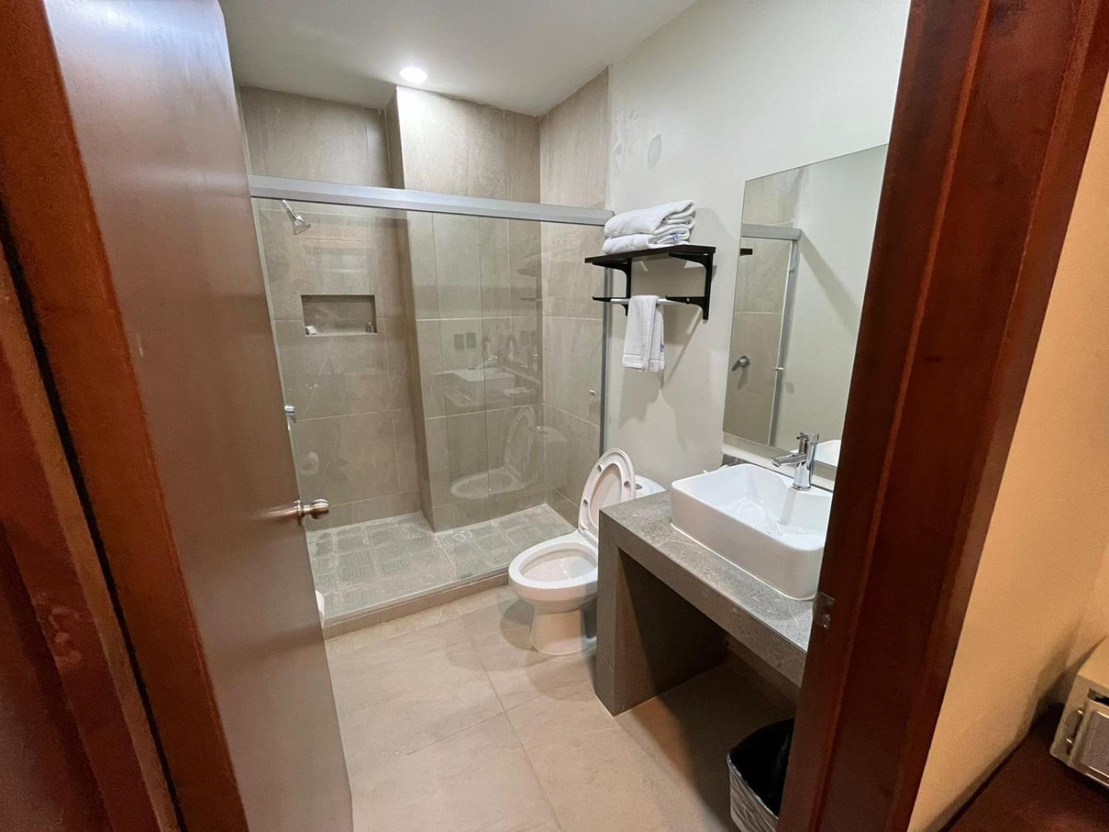Hotel Ave Inn Mazatlán Zewnętrze zdjęcie
